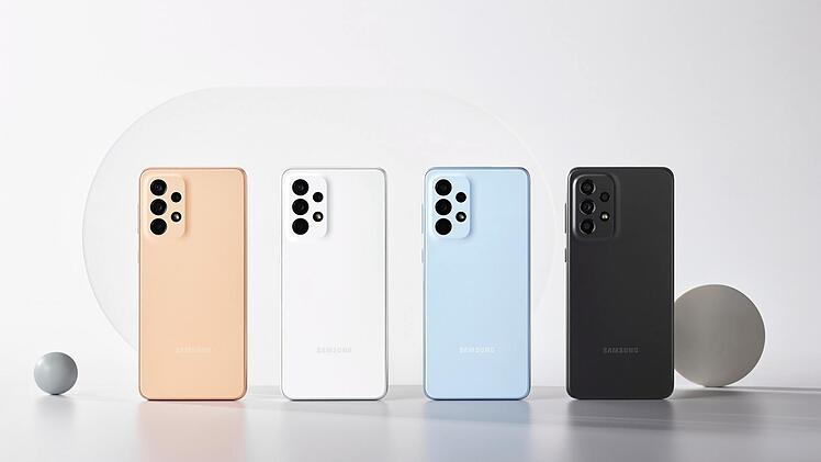 Samsung Galaxy A53 5G und A33 5G.