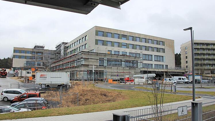 Von dieser Seite aus gesehen links wird das neue Klinikum seinen Haupteingang erhalten.