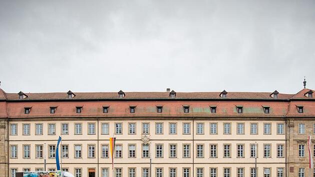 Spannende Fragten zwei Wochen vor der Stadtratswahl : Ger&auml;t die Mehrheit von CSU und SPD ins Wanken? Wie stark werden die Gr&uuml;nen? Welche Rolle spielt der OB-Bonus? Und schafft es  die  AfD?   Micho Haller