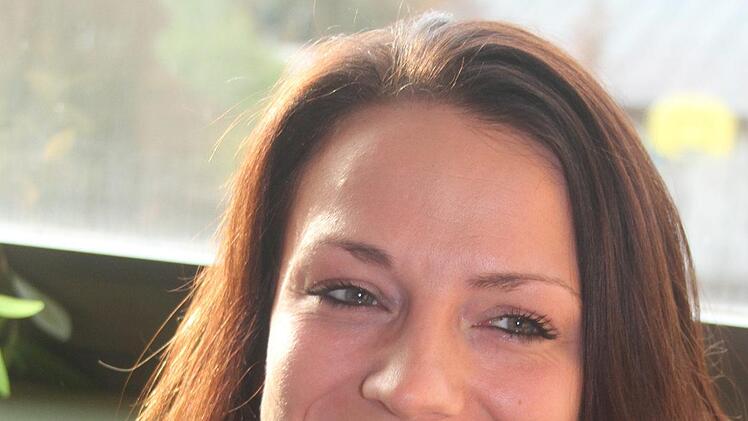 Romina Eichner vom Markt Mainleus hat den Shuttle-Bus organisiert.