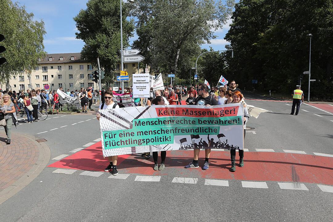 Bamberg; Demo gegen Massenlager und Anker-Zentren; Foto: Barbara Herbst