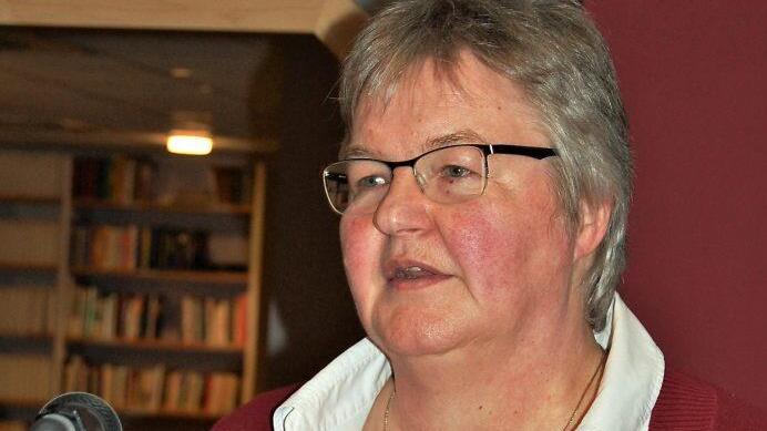 Renate Hofmann, Leiterin der Solwodi-Beratungsstelle Bad Kissingen, berichtete über die Arbeit des Vereins zur Unterstützung notleidender Frauen. Foto: Sigismund von Dobschütz