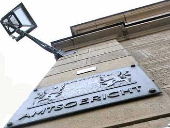 Ein Richter des Haßfurter Amtsgerichts verurteilte einen Mann wegen Beleidigung einer 13-Jährigen zu einer Geldstrafe. Foto: Flegel/Archiv