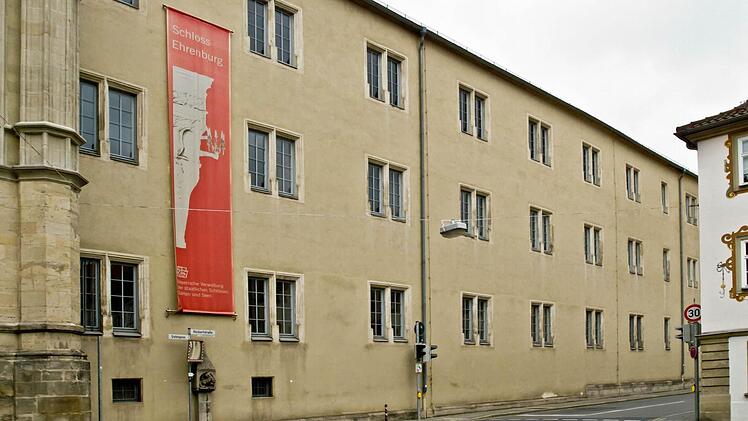 Dieses Foto der Coburger Ehrenburg zeigt die gleiche Perspektive heute.Foto: Jochen Berger