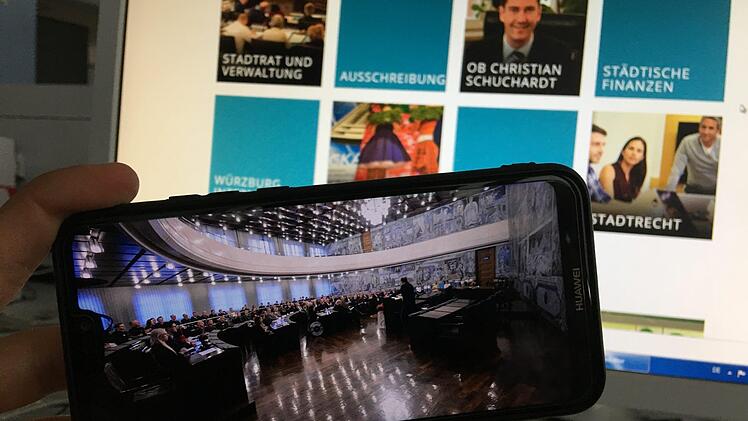 In Würzburg übertrug TV Mainfranken schon den Neujahrsempfang der Stadt. Nun interessierte sich auch der Stadtrat in Bad Brückenau für Livestreams oder Ähnliches.  Foto: Lucas Kesselhut