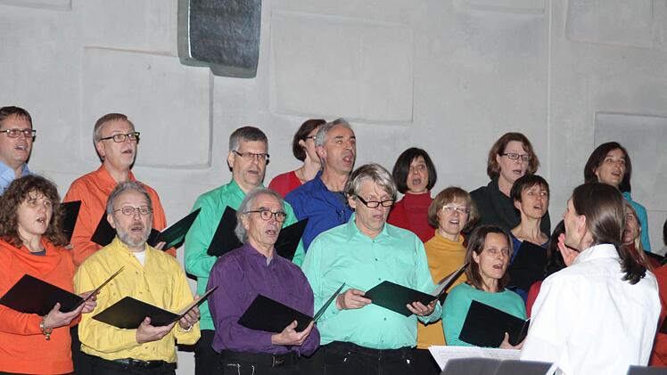 Chor inTakt des Gesamgvereins. Foto: Werner Vogel