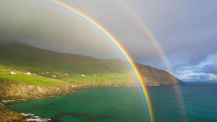 Regenbogen an der Küste der Halbinsel DingleHeiko Beyer