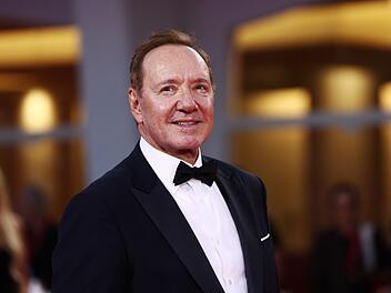 Kevin Spacey hat via Instagram Stellung zu den Ger&uuml;chten bezogen, er sei obdachlos.