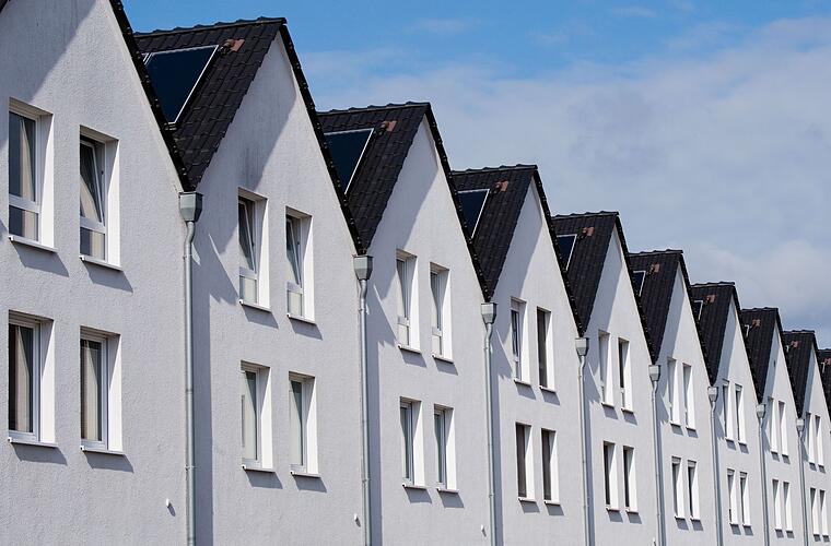 Preise für Wohneigentum steigen zum vierten Mal in Folge