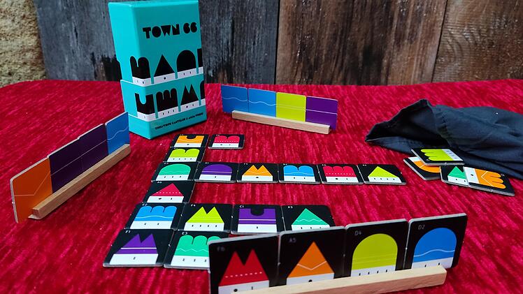 Spiele Test Town 66: Das minimalistische Städtebau-Legespiel