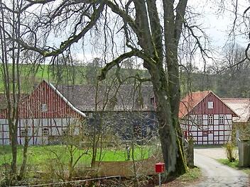 Aus der Mühle in Heldritt soll ein moderner Seminarort mit Übernachtungsmöglichkeiten werden. Die sehr detaillierten Pläne für das Projekt wurden dem Stadtrat ausführlich vorgestellt.  Foto: Aldo Lütgenau