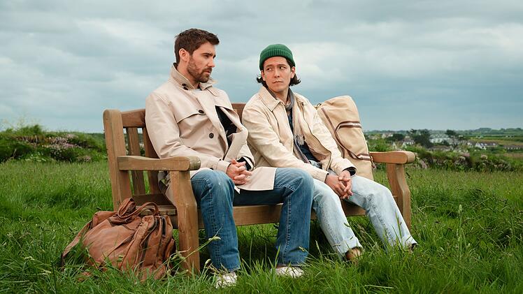 Die Br&uuml;der Bill Reynolds (Kerim Waller, links) und Daniel Reynolds (Jan Tsien Beller) sind eng miteinander verbunden.