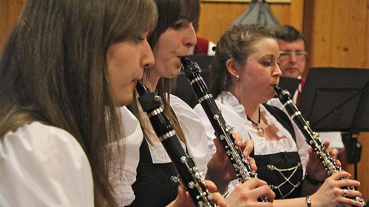 Fingerfertigkeit an der Klarinette.   Fotos: Gerd Schaar