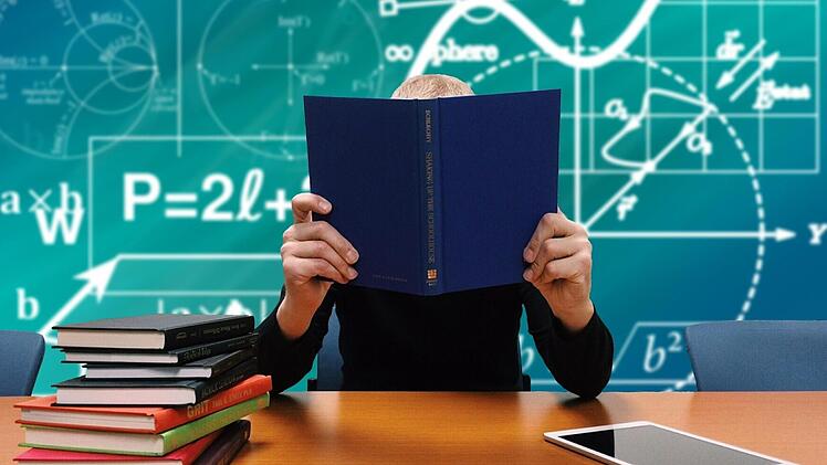 Wo gibt es welchen Studiengang? Und wie ist das Studentenleben dort? Wir haben die Universitäten Bamberg und Bayreuth genauer unter die Lupe genommen. Symbolbild: pixabay.com