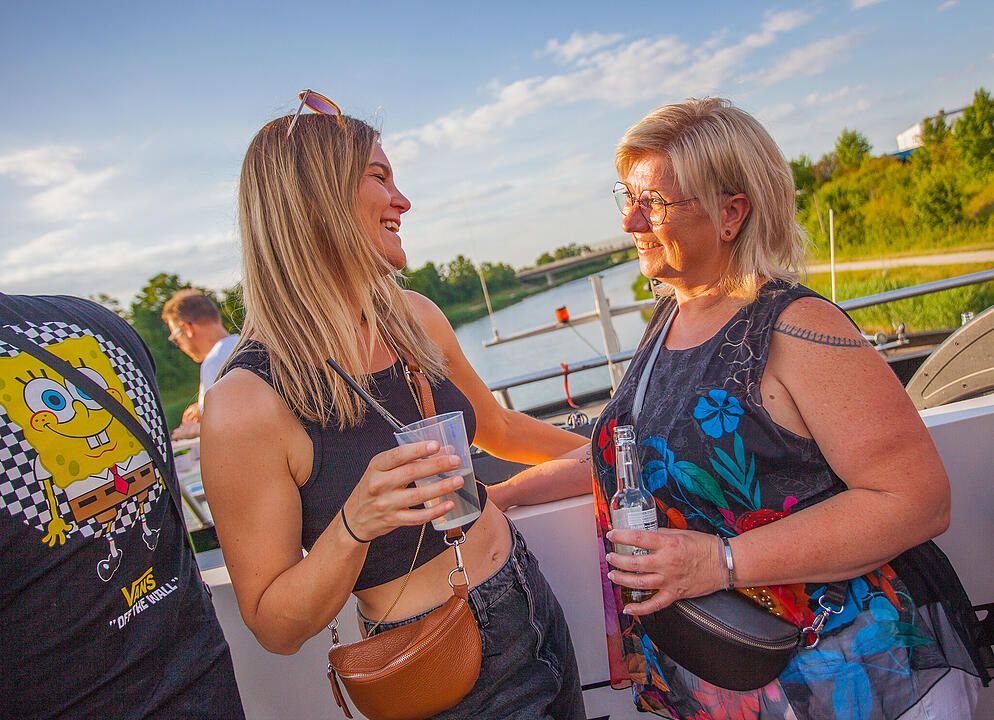 Bayern 3 Partyschiff in Fürth