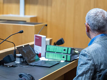 Donauw&ouml;rth: Arzt steckt etliche Patienten mit Hepatitis an