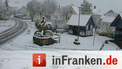 Franken: Ostermontag versinkt im Schnee