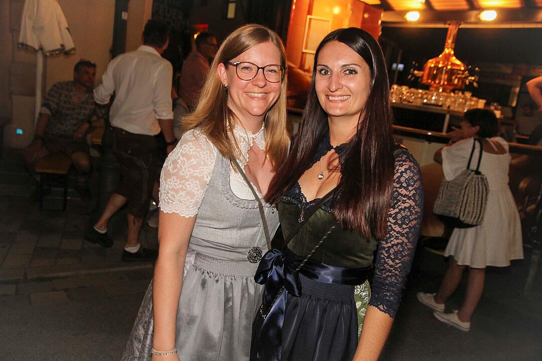 Frontal Party Pur feierte ihre Premiere bei der Bierwoche.