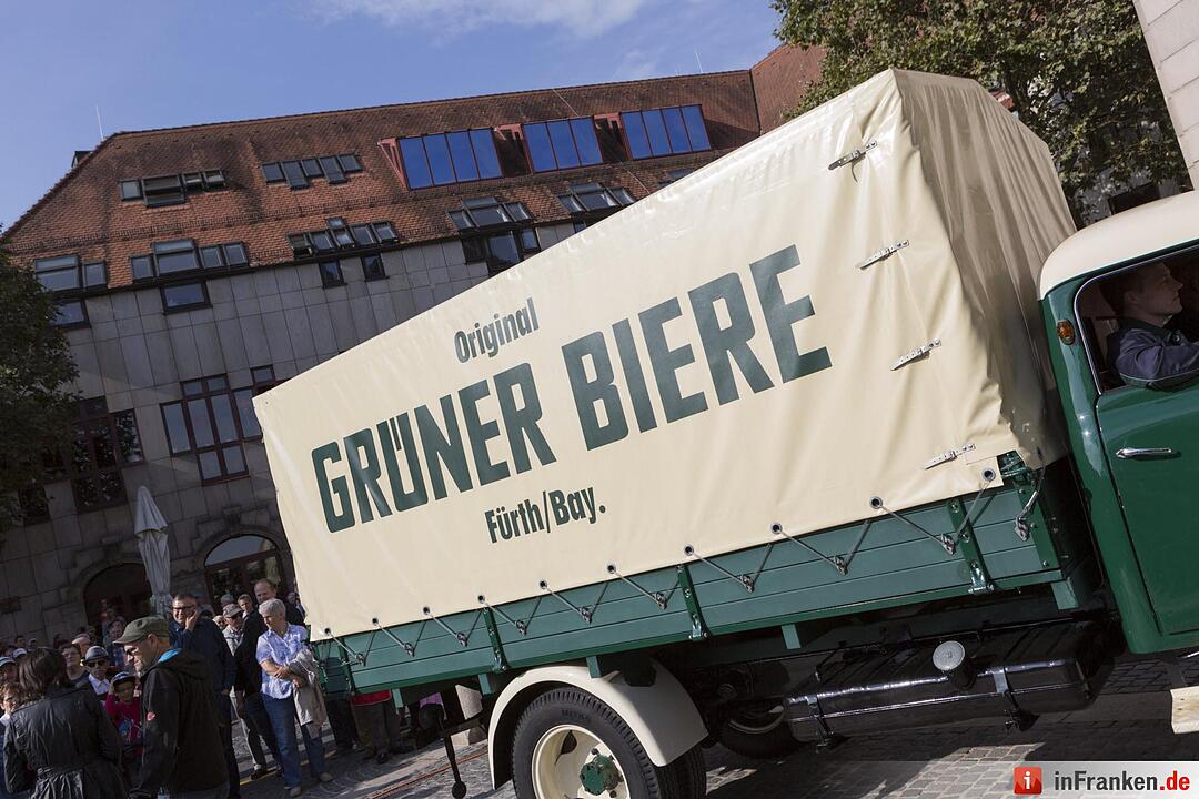 Fürther Michaeliskirchweih eröffnet