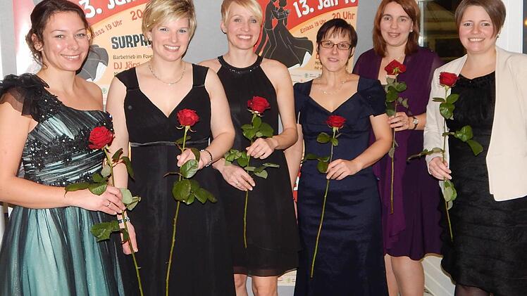 Bezaubernd: die Damen vom Ring junger Landfrauen. Foto: Horst Wunner