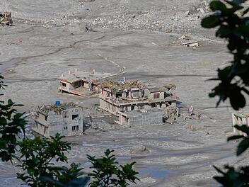 Sturzflut im Himalaya - Nepal