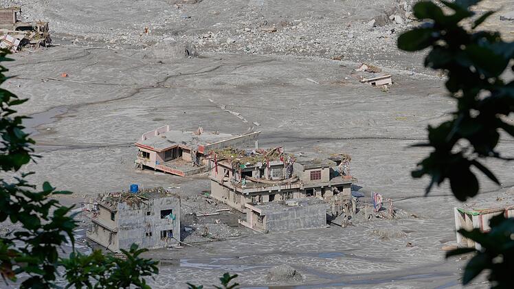 Sturzflut im Himalaya - Nepal