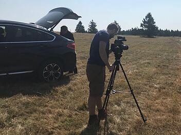 Im August hatte Filmemacher Thomas Rübbeck von "Singularity Film" bei besten Wetterbedingungen Szenen für den neuen Kurzfilm über Wildflecken gedreht. Foto: Daniel Kleinheinz