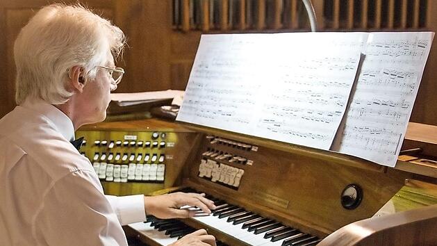 Gabriel Konjaev bei einem Konzert Archivfoto: privat