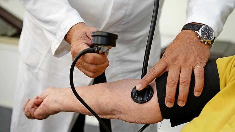 In Coburg fehlen Hausärzte. Das treibt bei den Verantwortlichen durchaus den Blutdruck hoch.