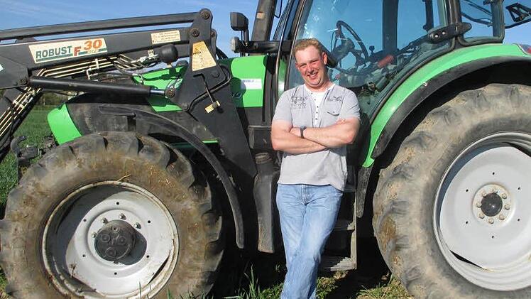 Der gutmütige Ackerbauer Thomas (30) aus Mittelfranken. Foto: RTL / Alle Infos zu "Bauer sucht Frau" im Special bei RTL.de: www.rtl.de/cms/sendungen/bauer-sucht-frau.html