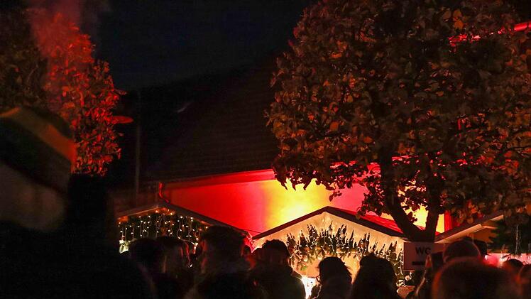 Beim Bischberger WeihnachtsmarktFoto: Barbara Herbst