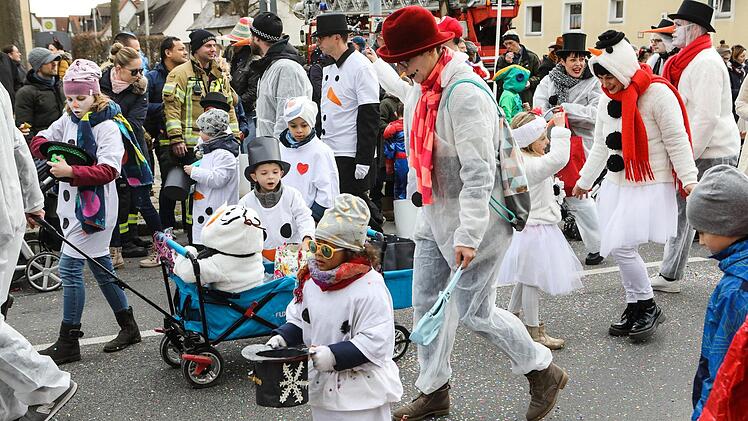 Faschingsumzug in der Bamberger Gartenstadt Foto: Barbara Herbst