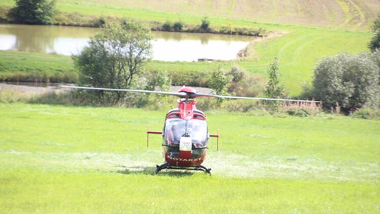 Der zweite Helikopter ist startklar...  Foto: Friedwald Schedel