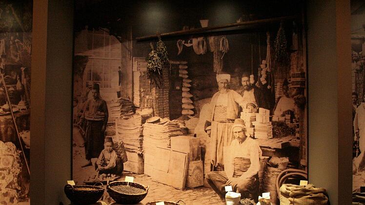 Das Gefühl, auf einem Basar im Orient zu sein, vermittelt das Deutsche Gewürzmuseum im Kulmbacher Mönchshof. Foto: Jürgen Gärtner
