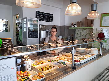 Bamberg: F&uuml;nfk&ouml;pfige Familie &uuml;bernimmt "Vegetaria" - "lange getr&auml;umter Traum wird wahr"