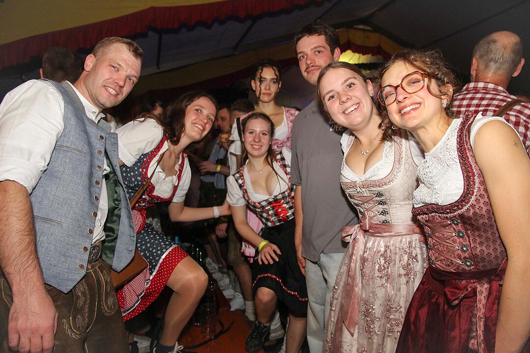 Endlich wieder Weinfest in Abtswind.