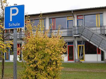 Hier, an der Jean-Paul-Schule in der Neustadter Straße, besuchte das siebenjährige Mädchen die erste Klasse.  Foto: Oliver Schmidt