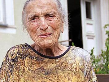 Paulina Hupfer aus Wonsees feierte ihren 90. Geburtstag. Foto: Müller-Sanke