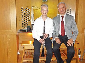 Sigrun Felicitas Vortisch an der Klarinette und Burkhard Ascherl an der Orgel begeistern in Coburg.