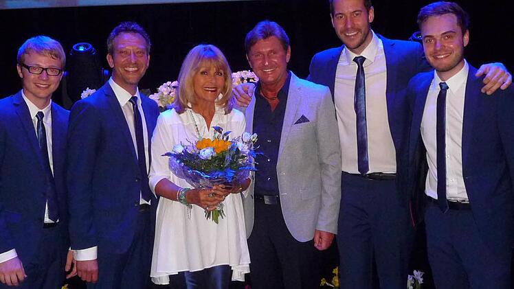 ... den "Stimmen der Berge" und Lena Valeitis ... Foto: privat