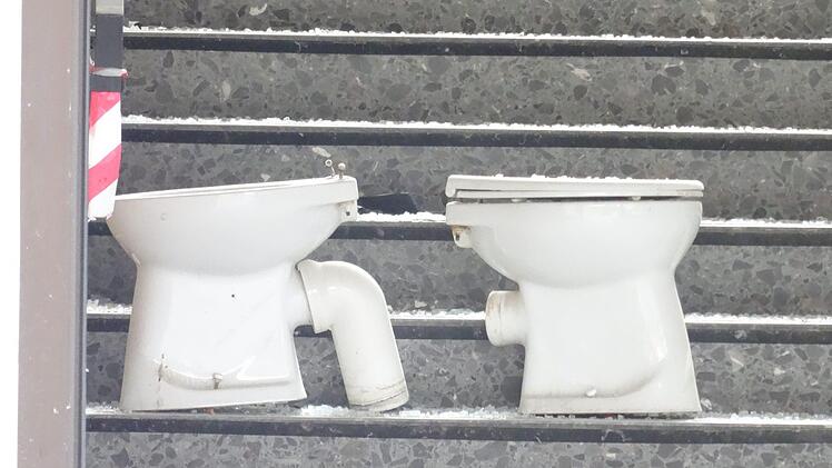 Impressionen vom Abriss der Coburger Angerhalle: 13. FeburarFoto: Jochen Berger