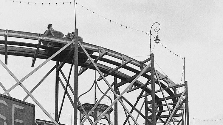 Auf der Achterbahn (1952). Foto: Stadtarchiv Kronach