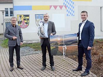 Den neuen Rektor der Grund- und Mittelschule Pressig, Johannes-Peter Müller, hießen die Vorsitzenden der Verbandsschule, Bürgermeister Rainer Detsch (Stockheim) und Bürgermeister Stefan Heinlein (Pressig) willkommen. Foto: K.- H. Hofmann