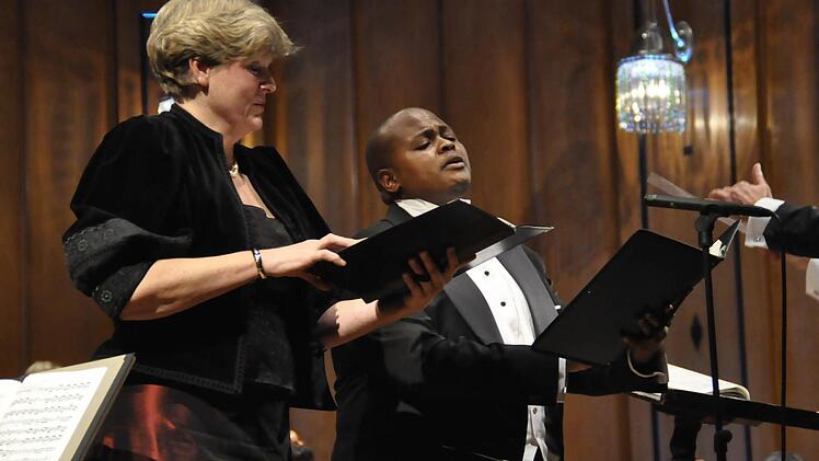 Konzert von Kantorei und Jugendchor sowie Meininger Hofkapelle mit Solisten im Regentenbau. Foto: Peter Klopf