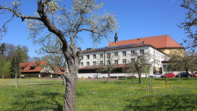 Rund um das Bildungshaus Kloster Schwarzenberg zieht langsam, aber sicher der Frühling ein.