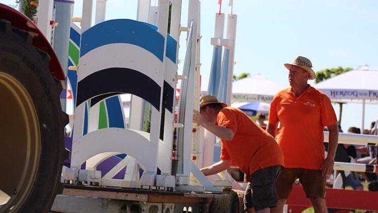 Impressionen vom Reitturnier in Detter. Foto: Sebastian Schmitt