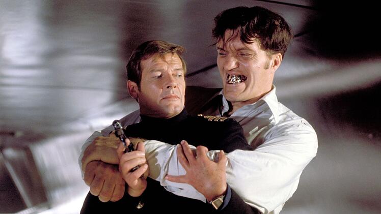 Nur wenige "Bond"-B&ouml;sewicht-Darsteller haben so viel Eindruck hinterlassen wie Richard Kiel mit der Rolle des "Bei&szlig;ers".