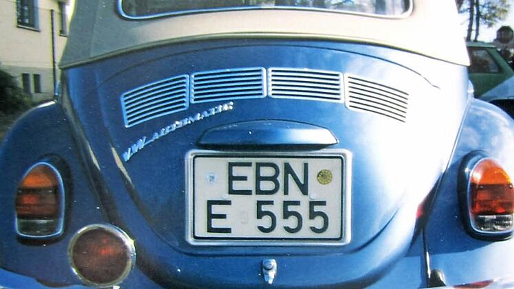 Das alte EBN-Kennzeichen, hier an einem VW-Käfer von vor 1972, wird künftig auch wieder an neueren Wagen zu sehen sein. Foto: Matthias Einwag