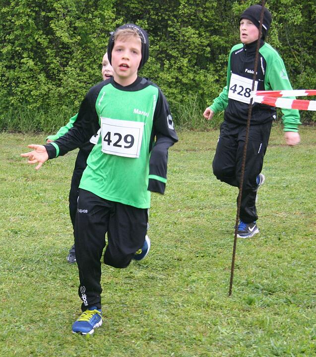 "Run and help"