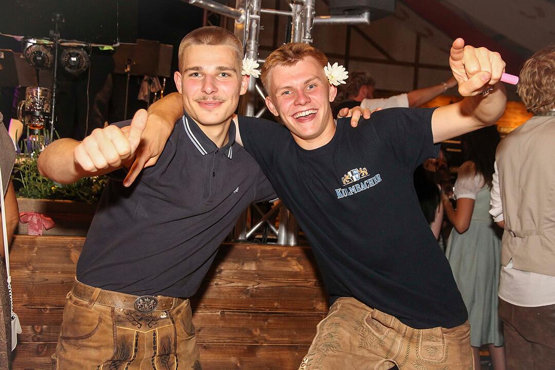 Am letzten Tag vom Bierfest wurde nochmal richtig gefeiert.
